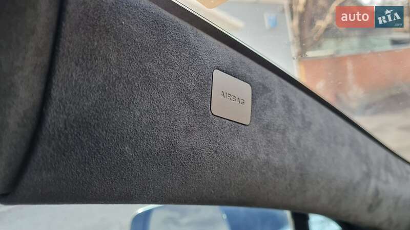 Лифтбек Tesla Model S 2015 в Харькове фото 8 Лифтбек Tesla Model S 2015 в Харькове