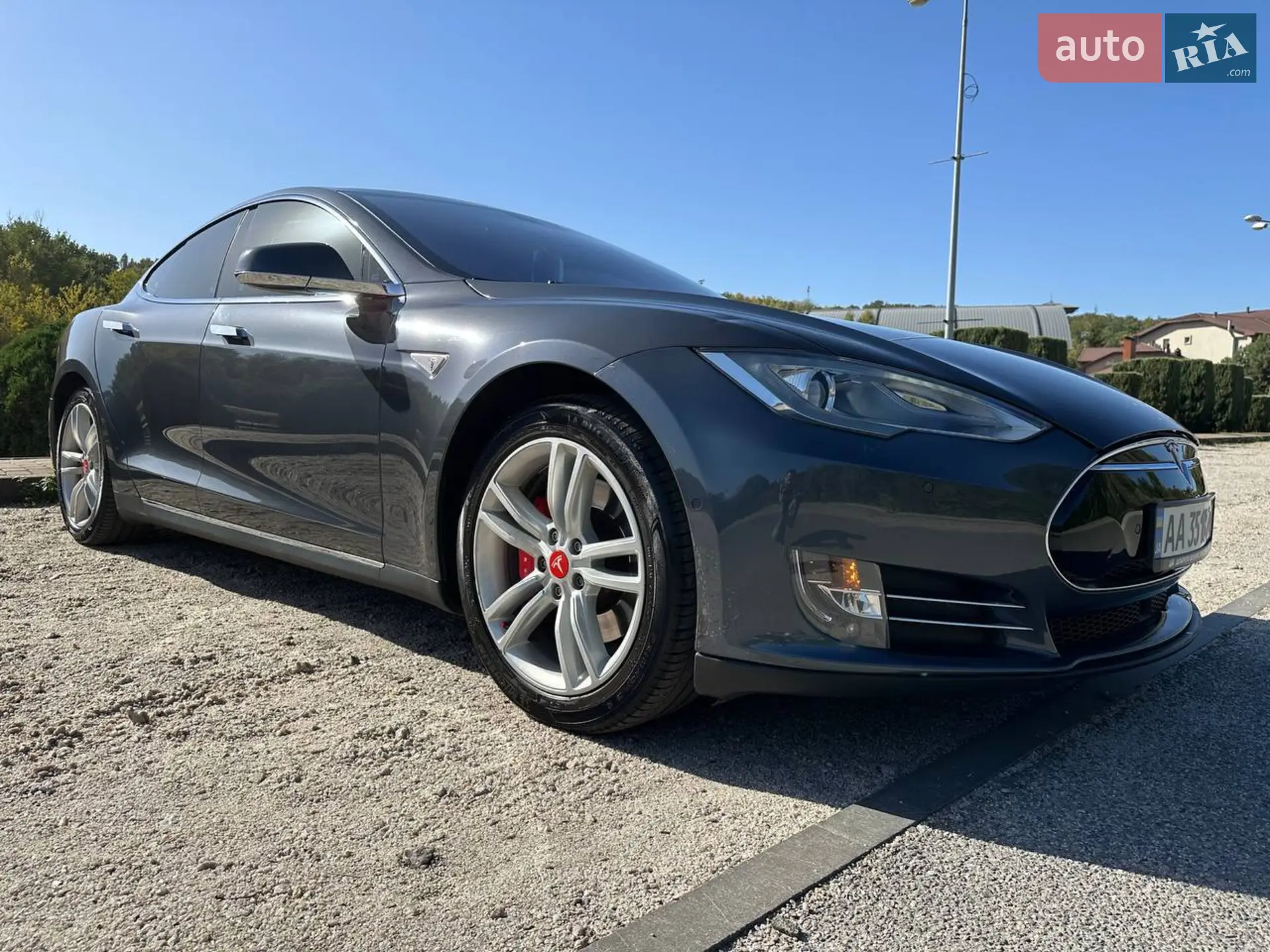 2014 Tesla Model S - мініатюра 3