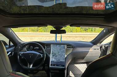 Лифтбек Tesla Model S 2014 в Днепре