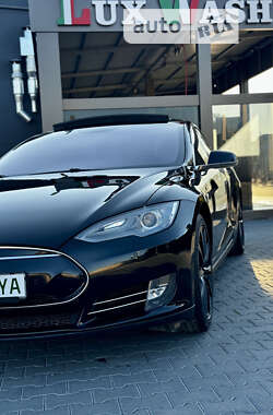 Ліфтбек Tesla Model S 2014 в Зборові