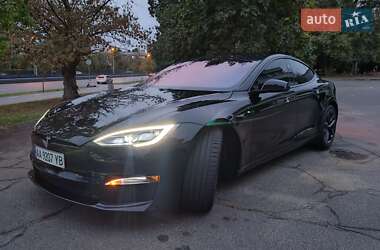Лифтбек Tesla Model S 2022 в 