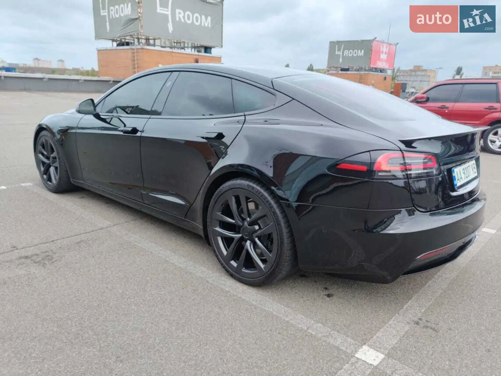 2022 Tesla Model S - мініатюра 9