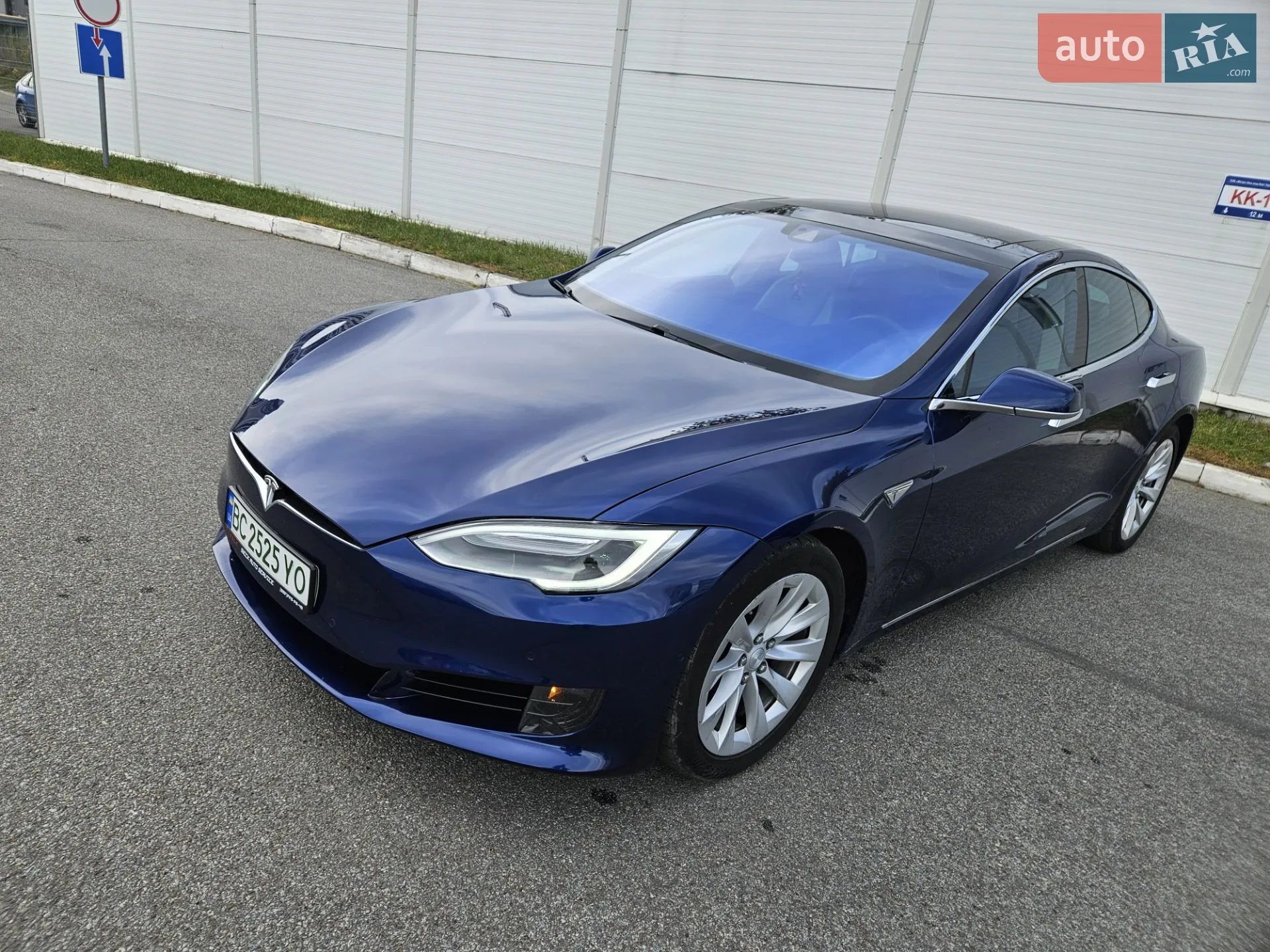 2016 Tesla Model S - мініатюра 12