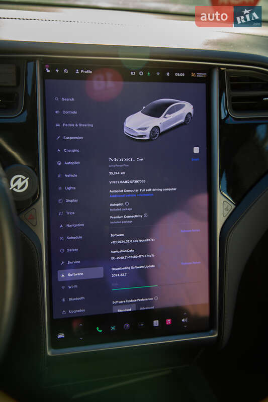 Ліфтбек Tesla Model S 2020 в Одесі фото 18 Ліфтбек Tesla Model S 2020 в Одесі