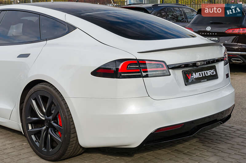 Ліфтбек Tesla Model S 2023 в Києві фото 13 Ліфтбек Tesla Model S 2023 в Києві