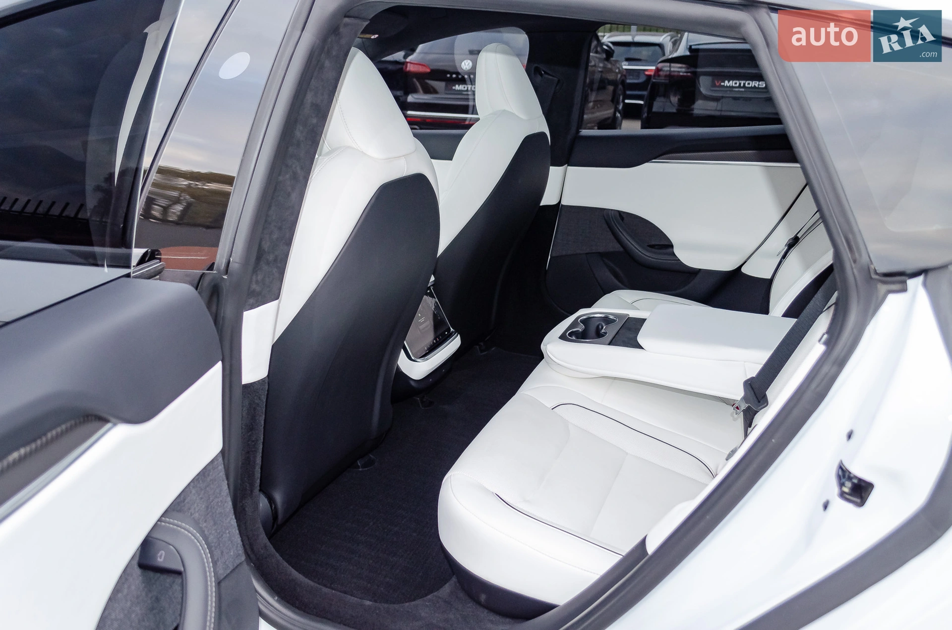 2023 Tesla Model S - мініатюра 35