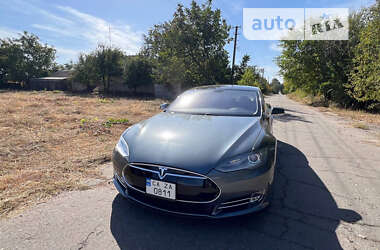 Лифтбек Tesla Model S 2013 в Черкассах