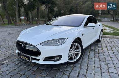 Ліфтбек Tesla Model S 2013 в Києві