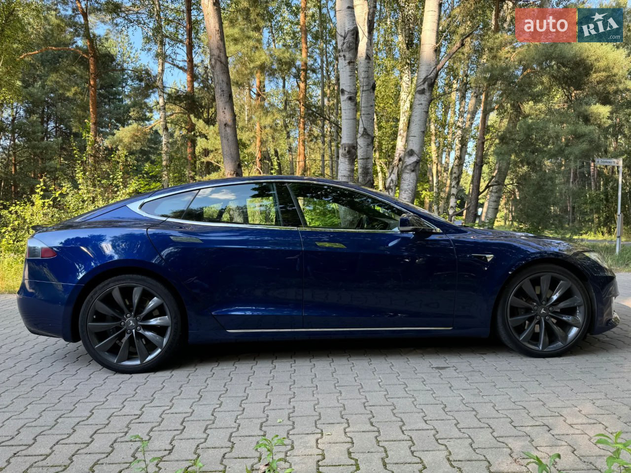 2018 Tesla Model S - мініатюра 9