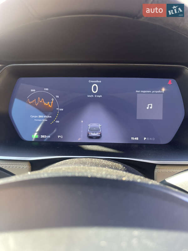 Лифтбек Tesla Model S 2016 в Львове