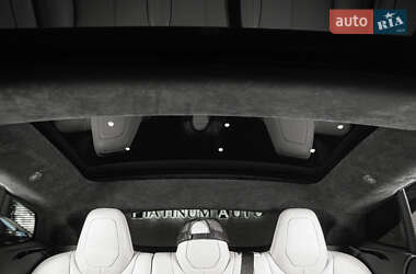 Лифтбек Tesla Model S 2015 в 