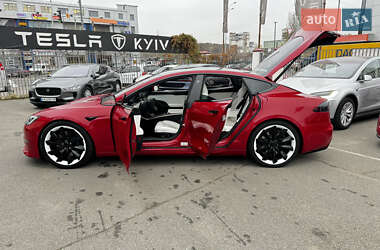 Лифтбек Tesla Model S 2021 в Киеве