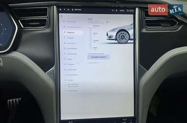 Лифтбек Tesla Model S 2015 в Харькове