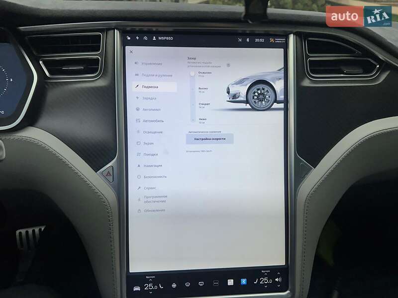 Лифтбек Tesla Model S 2015 в Харькове