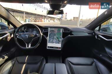 Лифтбек Tesla Model S 2016 в Первомайске