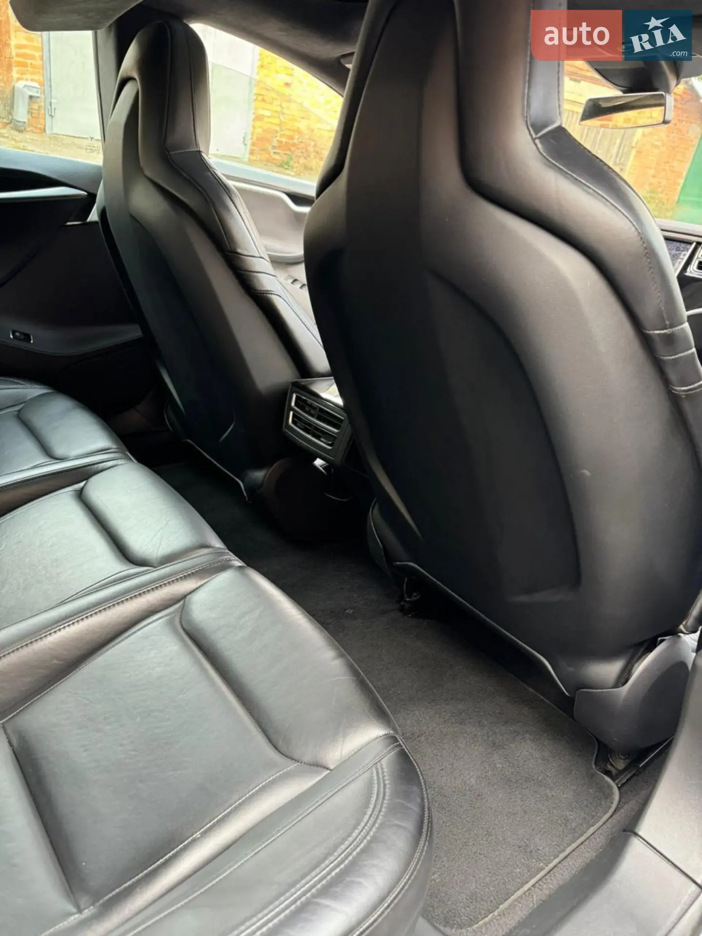2014 Tesla Model S - мініатюра 11