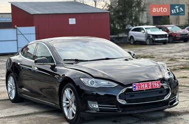 Лифтбек Tesla Model S 2013 в Владимир-Волынском