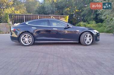 Лифтбек Tesla Model S 2016 в 