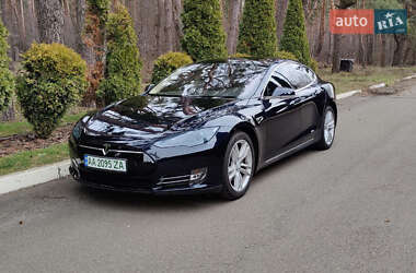 Лифтбек Tesla Model S 2013 в Киеве