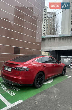 Лифтбек Tesla Model S 2013 в Киеве