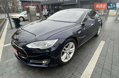 Лифтбек Tesla Model S 2014 в Ивано-Франковске