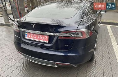 Лифтбек Tesla Model S 2014 в Ивано-Франковске