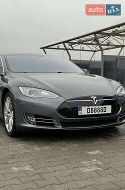 Лифтбек Tesla Model S 2014 в Хмельницком