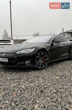 Ліфтбек Tesla Model S 2014 в Полтаві