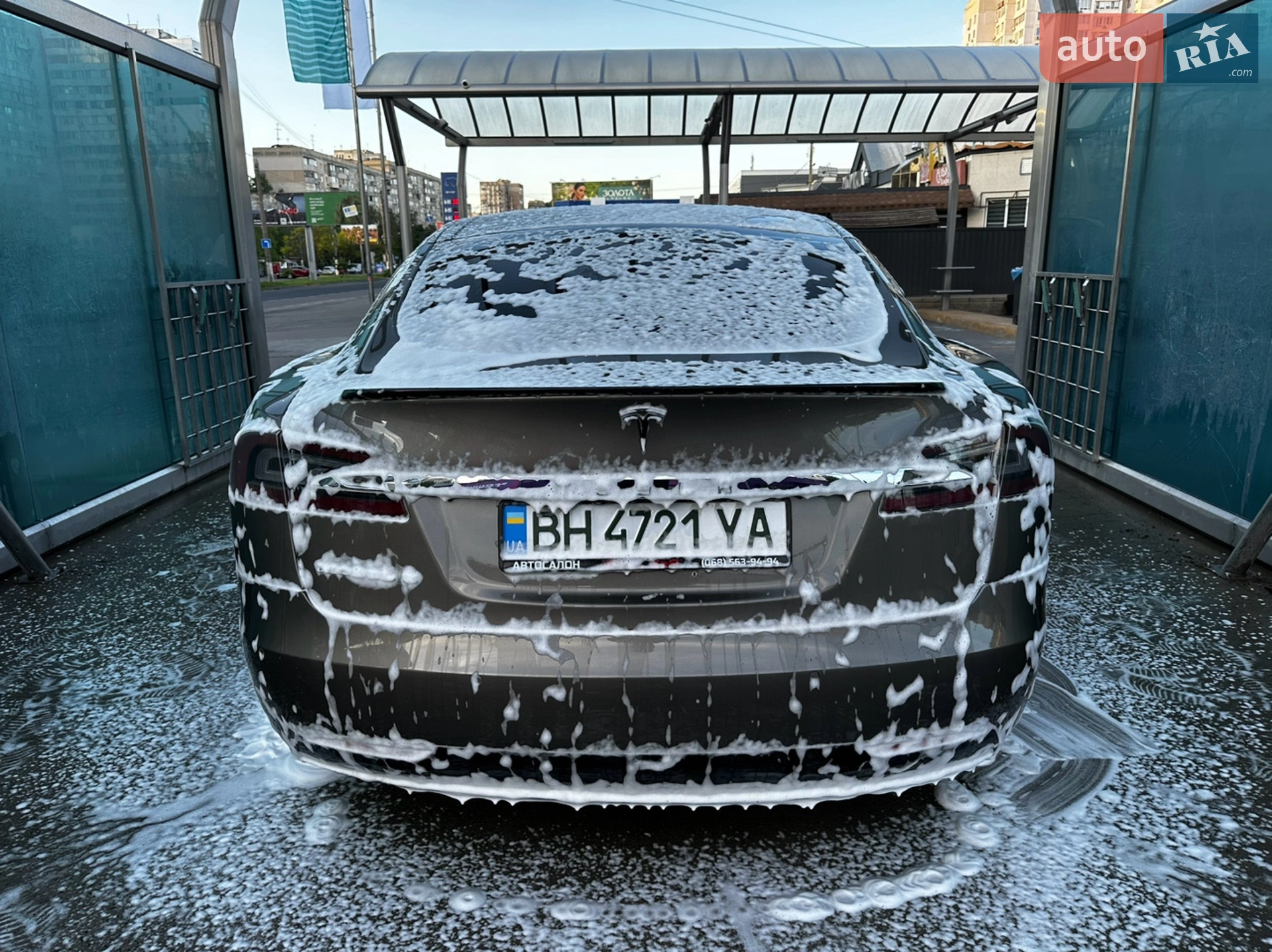 2016 Tesla Model S - мініатюра 8