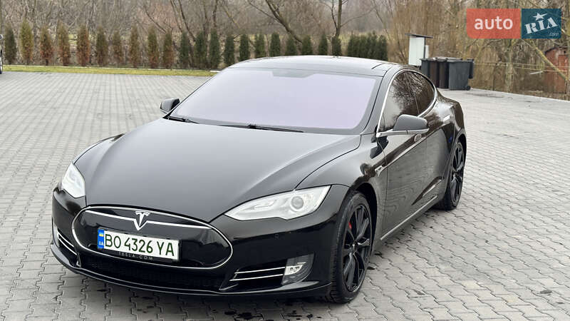 Ліфтбек Tesla Model S 2014 в Зборові