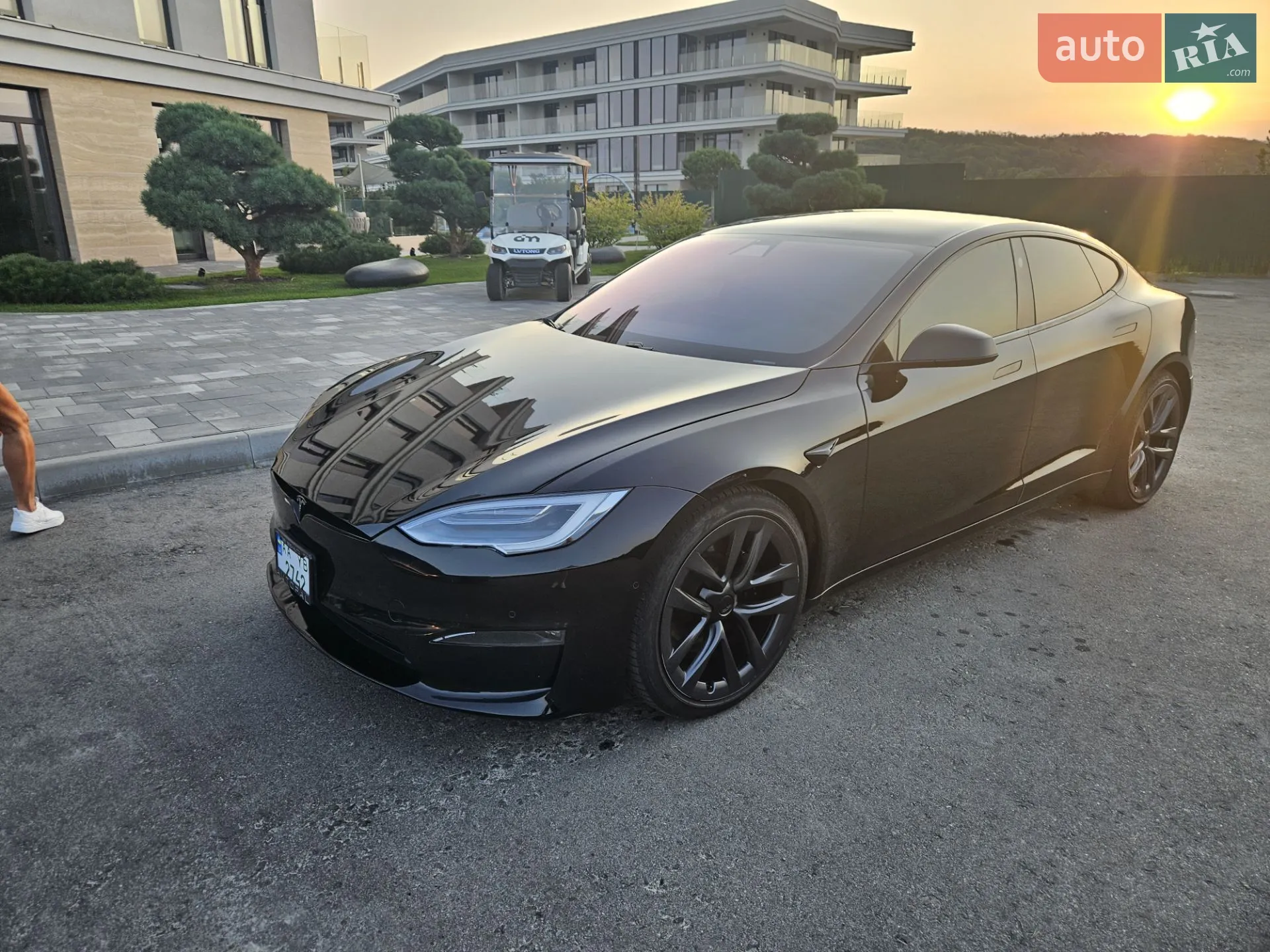 2021 Tesla Model S - мініатюра 8