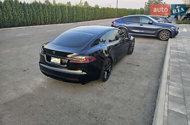 Лифтбек Tesla Model S 2021 в Киеве