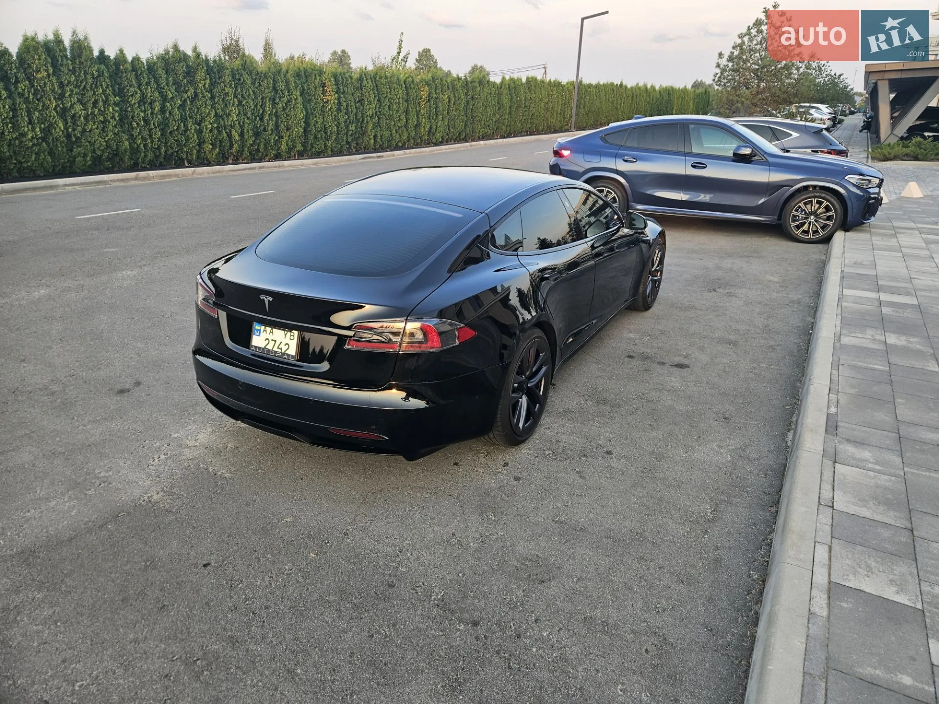 2021 Tesla Model S - мініатюра 13