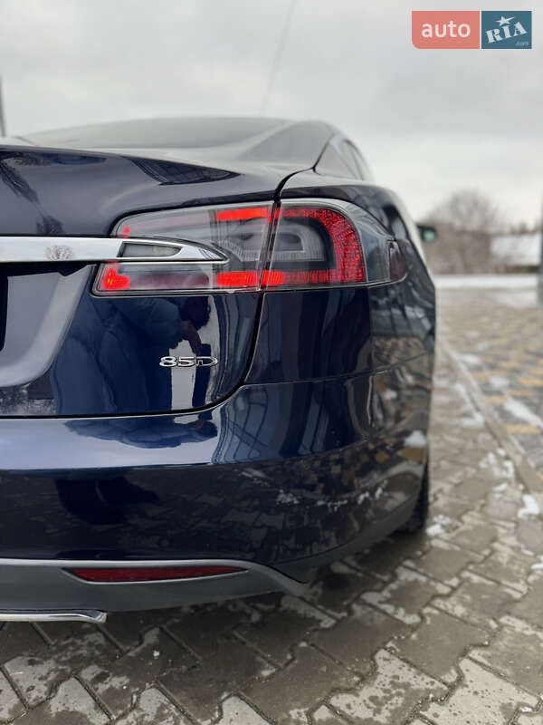 Лифтбек Tesla Model S 2015 в Ровно фото 7 Лифтбек Tesla Model S 2015 в Ровно