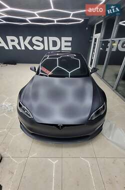 Лифтбек Tesla Model S 2022 в 