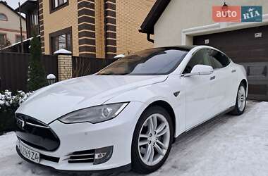 Ліфтбек Tesla Model S 2014 в Вінниці