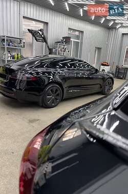 Ліфтбек Tesla Model S 2022 в Вінниці