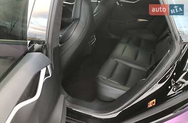 Ліфтбек Tesla Model S 2017 в 