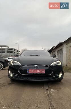 Ліфтбек Tesla Model S 2013 в Львові