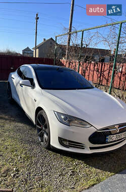 Лифтбек Tesla Model S 2014 в Ужгороде