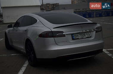 Лифтбек Tesla Model S 2013 в Одессе