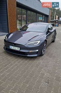 Лифтбек Tesla Model S 2021 в Киеве