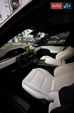 Лифтбек Tesla Model S 2021 в Львове