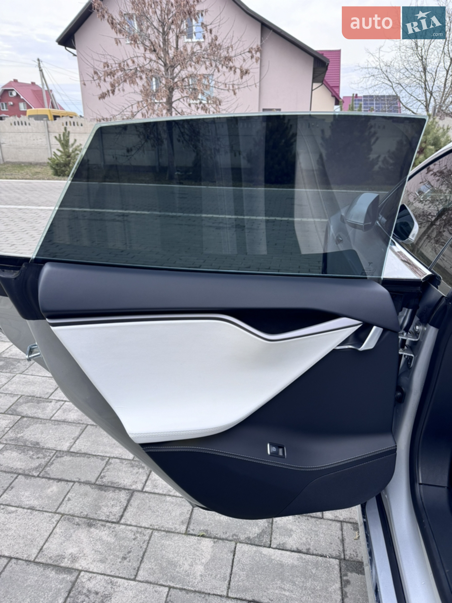 2018 Tesla Model S - мініатюра 27