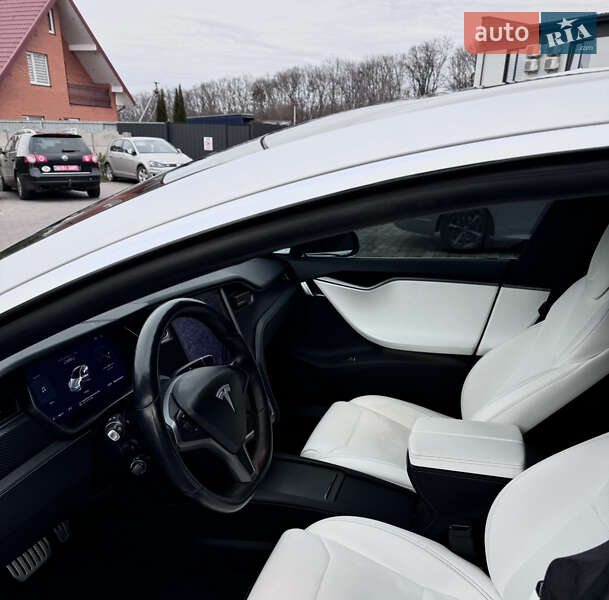 Ліфтбек Tesla Model S 2018 в Луцьку