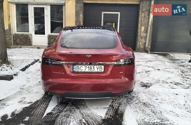 Лифтбек Tesla Model S 2014 в Львове