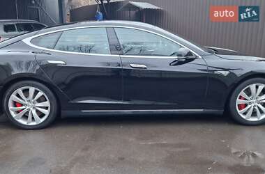 Ліфтбек Tesla Model S 2014 в Києві