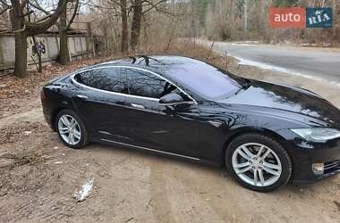 Ліфтбек Tesla Model S 2013 в Києві