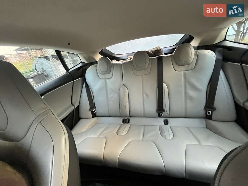 Лифтбек Tesla Model S 2014 в Львове фото 7 Лифтбек Tesla Model S 2014 в Львове