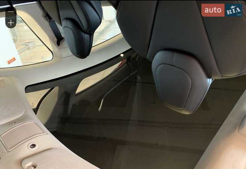 Лифтбек Tesla Model S 2018 в Киеве фото 14 Лифтбек Tesla Model S 2018 в Киеве